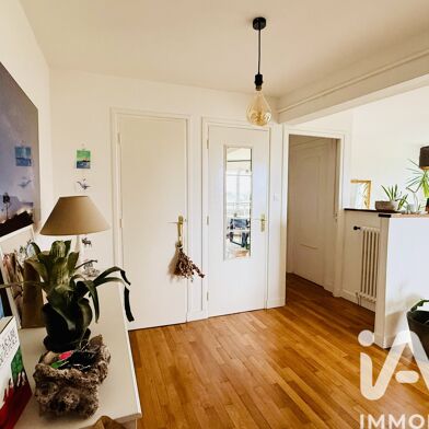 Appartement 5 pièces 239000 €