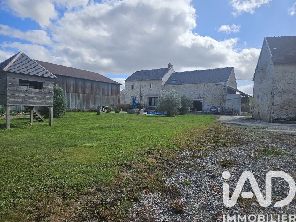 La Ferte-Gaucher - 232m² - 7p. - 6ch.