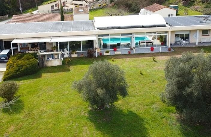 Vente Maison/villa 6 pièces — photo 2