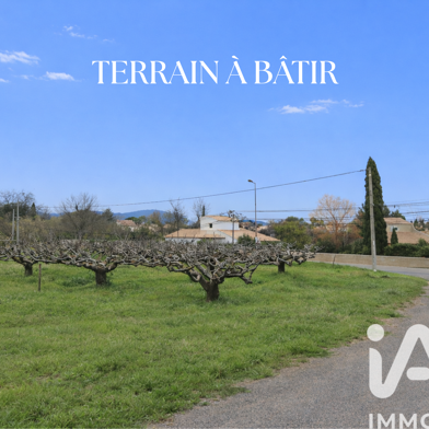 Terrain  330000 €