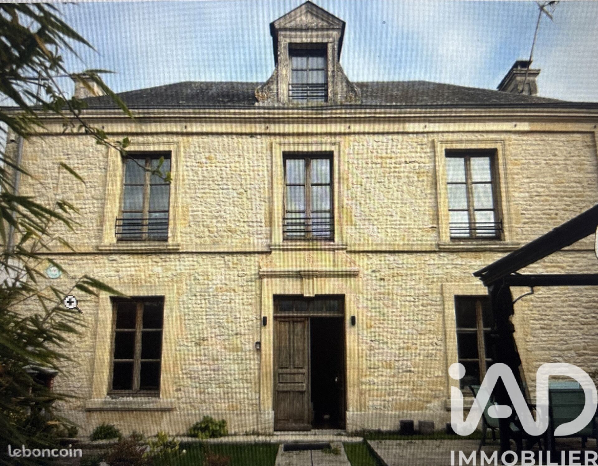 Longues-Sur-Mer - 119m² - 4p. - 3ch.