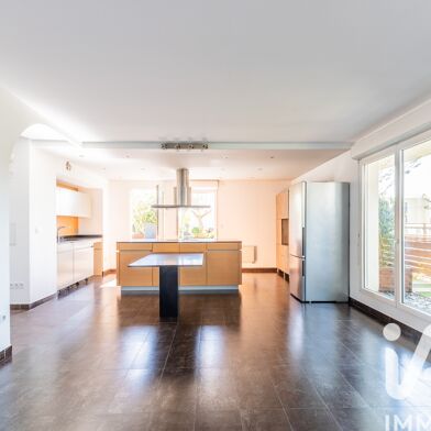 Appartement 4 pièces 472000 €