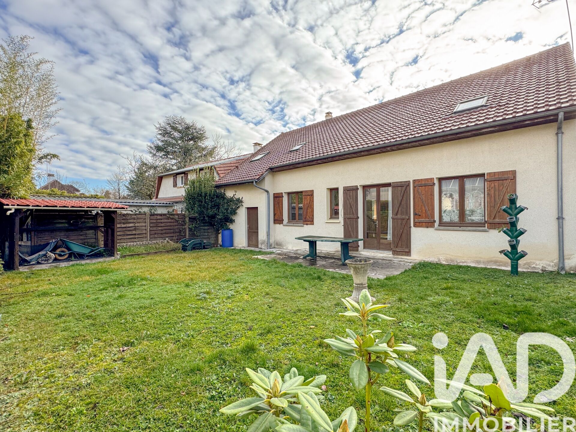 Tournan-en-Brie - 155m² - 7p. - 5ch.