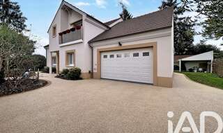 Maison 8 Pièces 225 m² à vendre à Favières (77220)