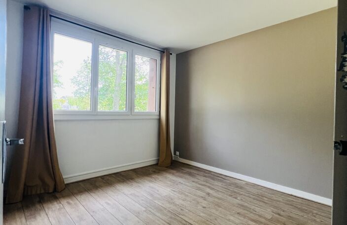 Vente Appartement 4 pièces — photo 3