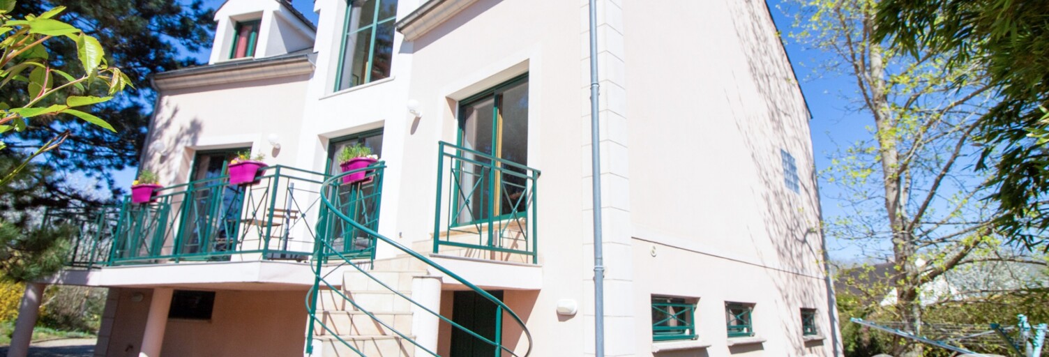 Maison 6 Pièces 162 m² à vendre à La Queue-les-Yvelines (78940)