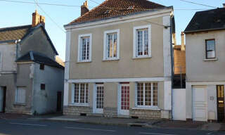 Maison 5 Pièces 150 m² à louer à Jouet-sur-l'Aubois (18320)