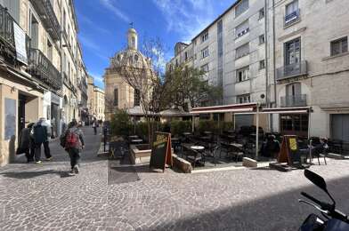 Appartement 3 pièces 921 €