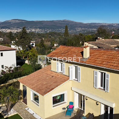 Maison 4 pièces 649000 €