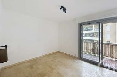 Appartement 1 pièces 144300 €