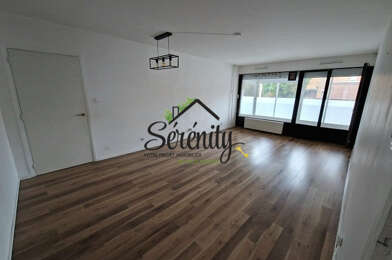 Appartement 5 pièces 160000 €