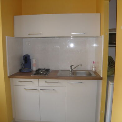 Appartement 2 pièces 353 €