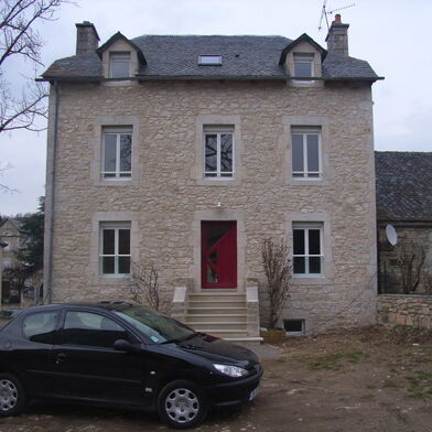 Maison 5 pièces 753 €