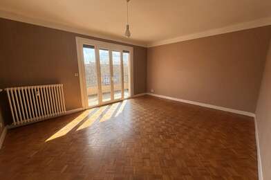 Appartement 3 pièces 753 €