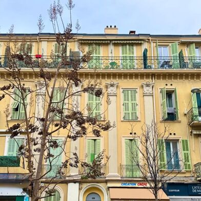 Appartement 2 pièces 215000 €