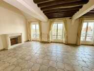 APPARTEMENT EN DUPLEX SPACIEUX ET LUMIMEUX - PROCHE CENTRE VILLE - LISIEUX (14) — photo 3