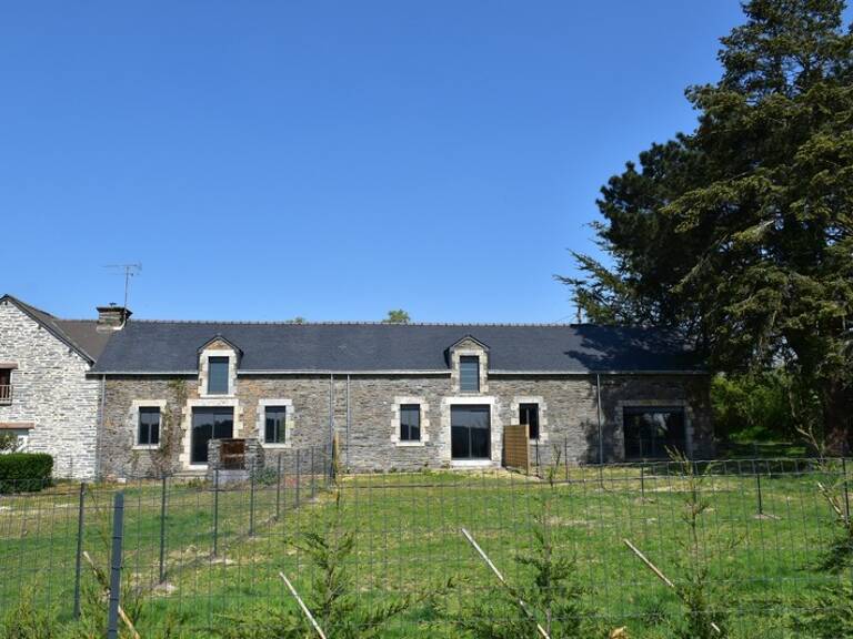 Longère à rénover, 94m2 sur terrain clos de 655 m2, SAINT MARTIN SUR OUST (56200) — photo 1