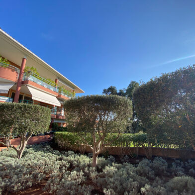 Appartement 3 pièces 546000 €