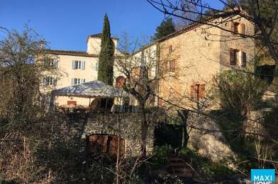 Maison 16 pièces 599000 €