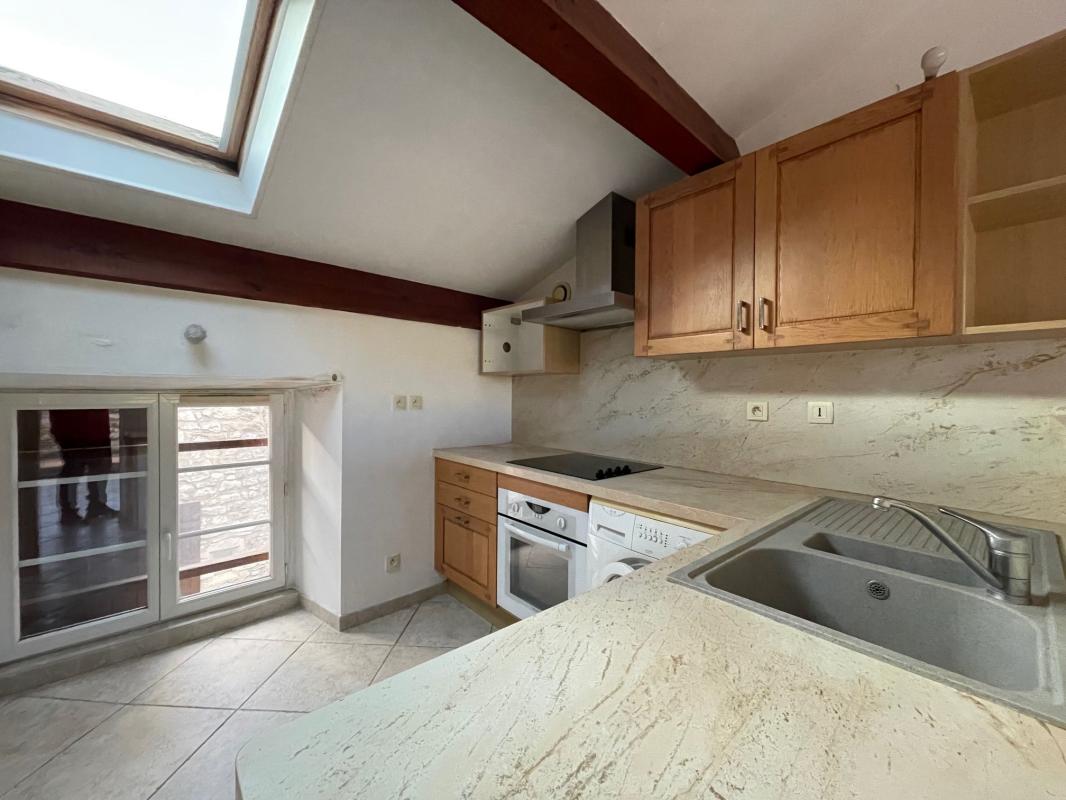 Appartement  T3 à louer Lagorce 07150