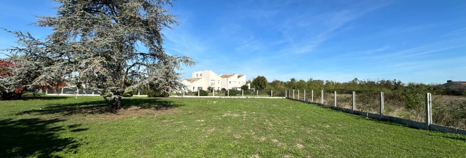 Terrain  650 m² à vendre à Saint-Magne (33125)