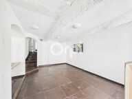 EXCLUSIVITE-IDEAL RENDEMENT LOCATIF - PLAIN-PIED-  BEAUCOUP CHARME  - TRAVERSANT - INTEGRALEMENT RENOVÉ-2CHAMBRES — photo 2