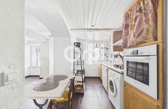 EXCLUSIVITE-IDEAL RENDEMENT LOCATIF - PLAIN-PIED-  BEAUCOUP CHARME  - TRAVERSANT - INTEGRALEMENT RENOVÉ-2CHAMBRES — photo 3