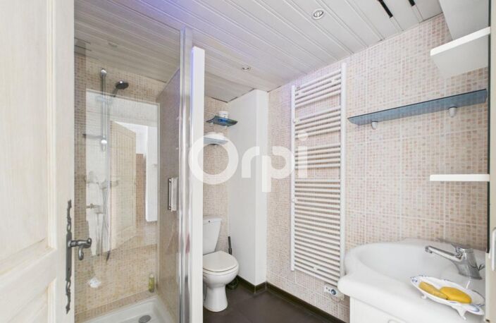 EXCLUSIVITE-IDEAL RENDEMENT LOCATIF - PLAIN-PIED-  BEAUCOUP CHARME  - TRAVERSANT - INTEGRALEMENT RENOVÉ-2CHAMBRES — photo 5