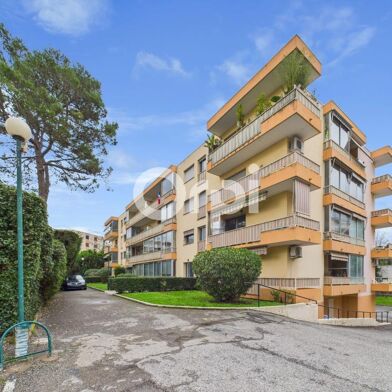 Appartement 2 pièces 1350 €