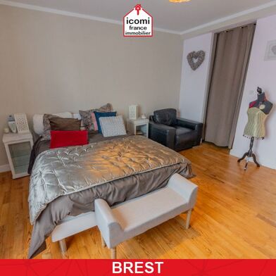 Appartement 4 pièces 175000 €