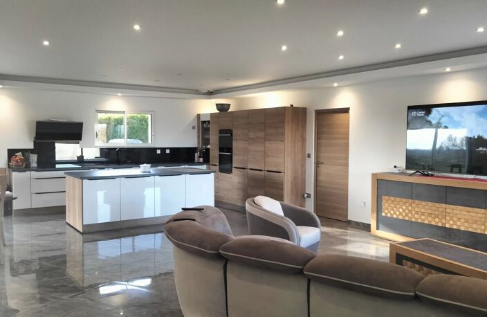 Pavillon 160m2, Biard — photo 2