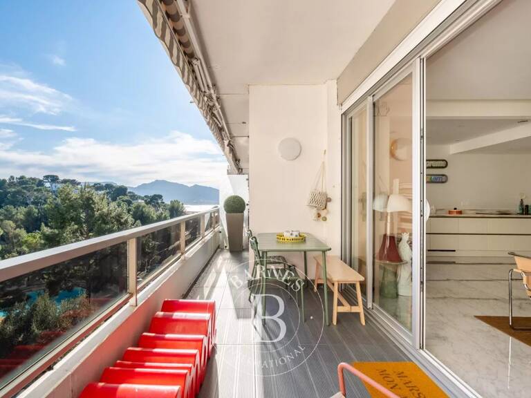VENTE - MARSEILLE - 13008 - BAGATELLE - APPARTEMENT - 3 CHAMBRES — photo 1