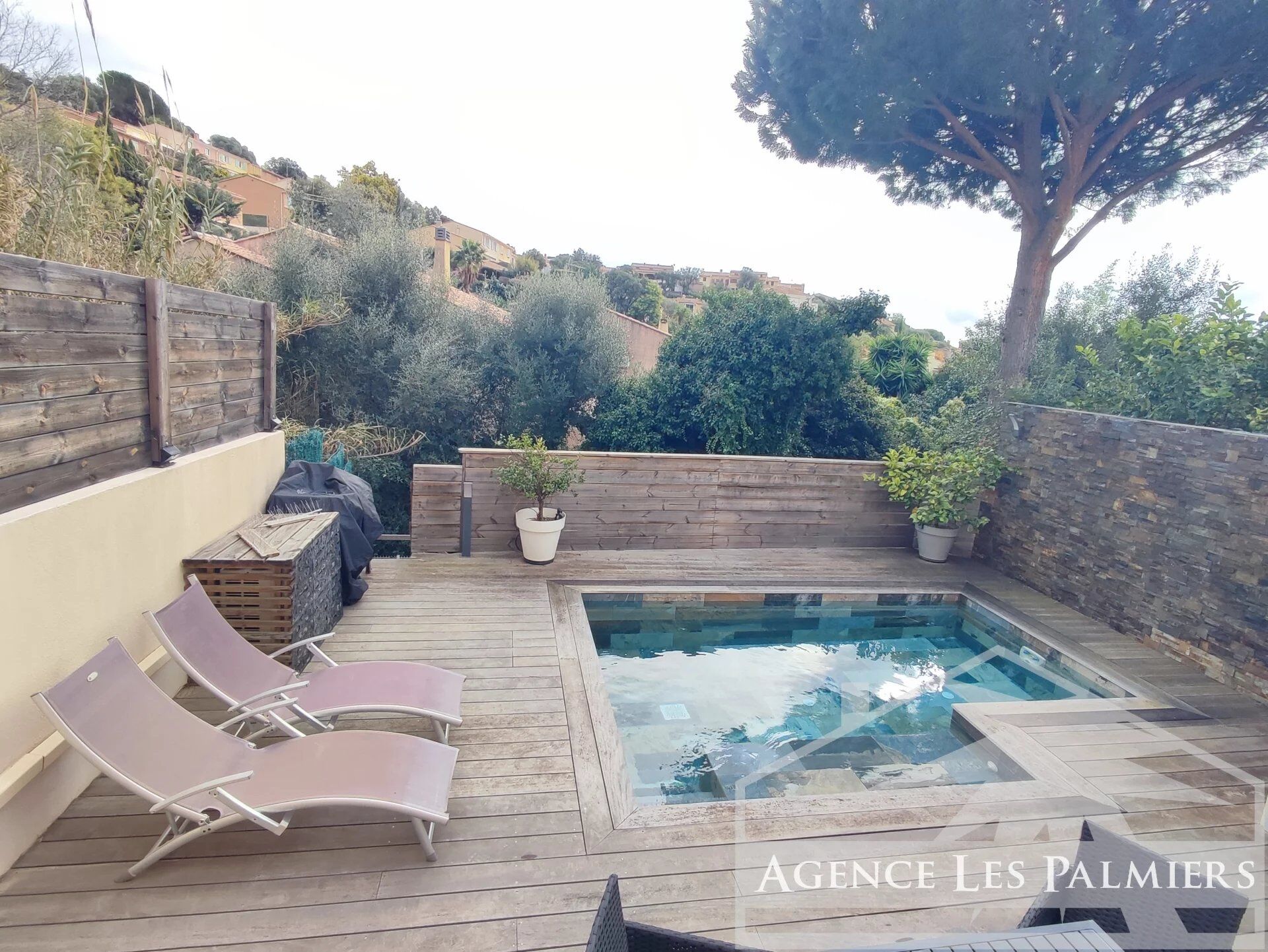 Villa / Maison  T4 à vendre Bormes-les-Mimosas 83230