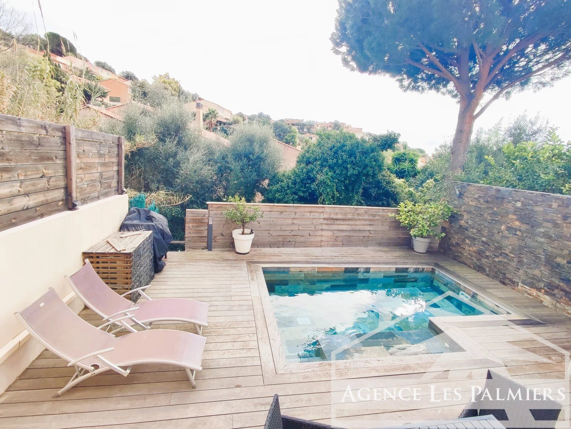 Villa / Maison  T5 à vendre Bormes-les-Mimosas 83230