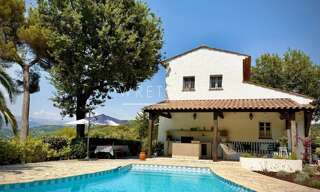 Maison 6 Pièces 164 m² à vendre à Mougins (06250)