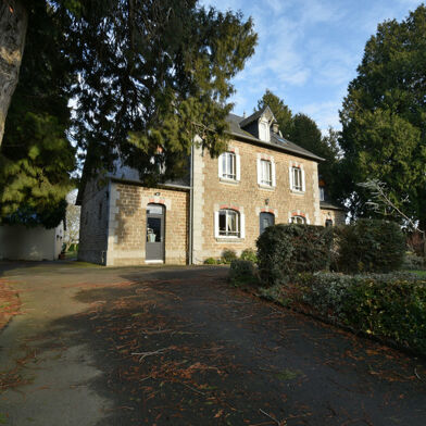 Maison 10 pièces 220500 €