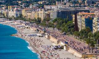 Commerce 2 Pièces 71 m² à vendre à Cannes (06400)