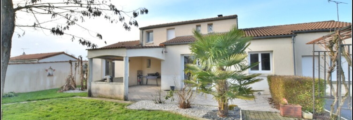 Maison 5 Pièces 109 m² à vendre à Montaigu-Vendée (85600)