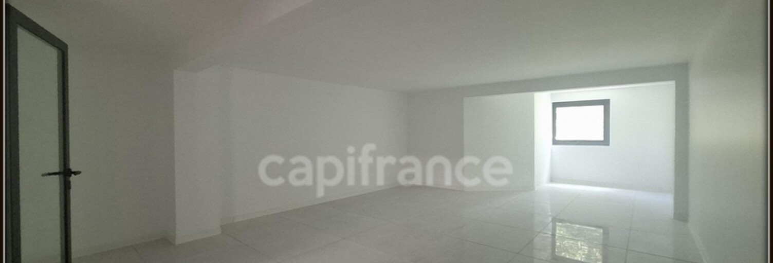 Bureau 1 Pièce 46 m² à louer à Fort-de-France (97200)