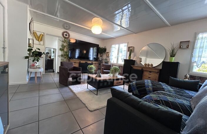 Dpt Dordogne (24), à vendre SAINT JORY LAS BLOUX maison P4 de 127 m² - Terrain de 3 670,00 m² - Plain pied — photo 3