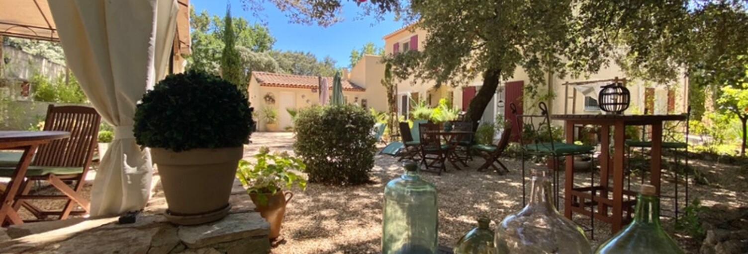 Maison 10 Pièces 275 m² à vendre à Uzès (30700)