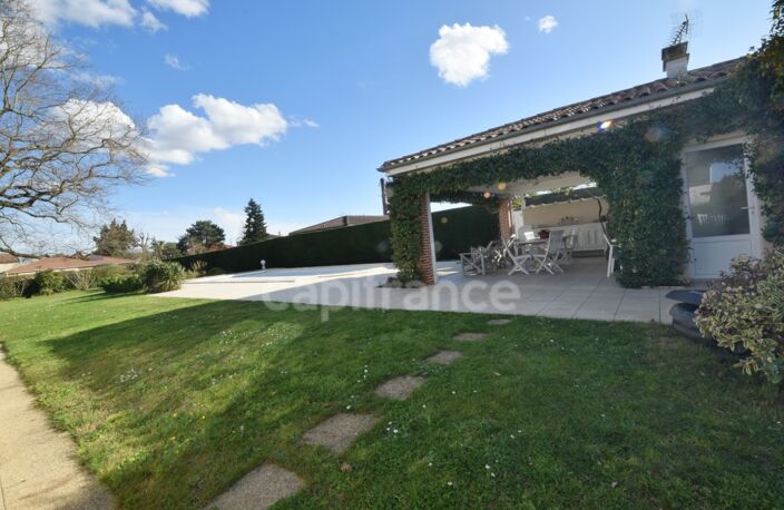 Villa proche centre  - 4 chambres - piscine - pool house - double garage à MARMANDE (47) — photo 5