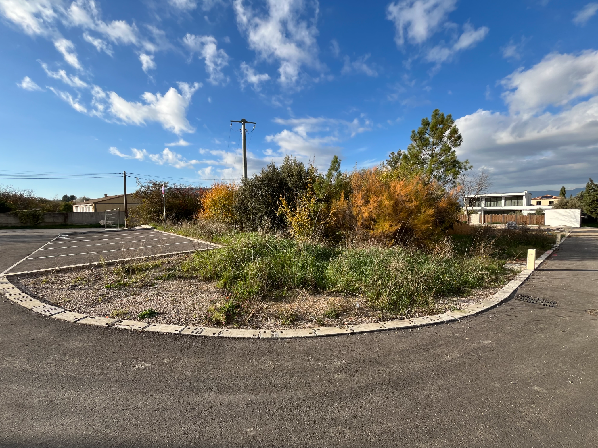 Villa / Maison  T4 à vendre Aix-en-Provence 13090