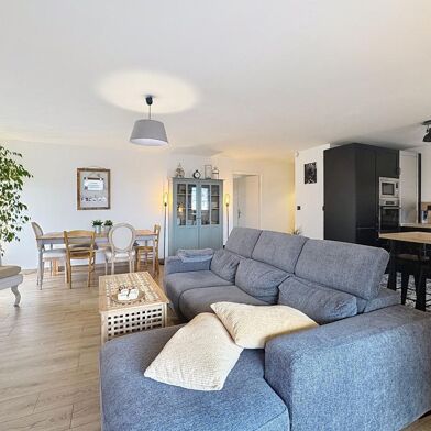 Appartement 4 pièces 296900 €