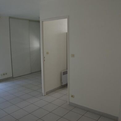 Appartement 1 pièces 520 €