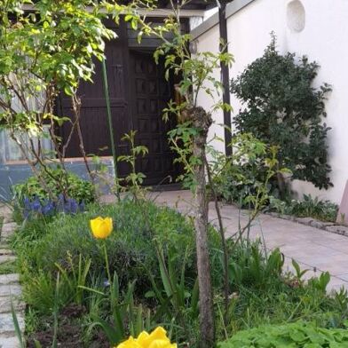 Maison 4 pièces 885 €