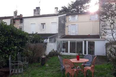 Maison 5 pièces 920 €