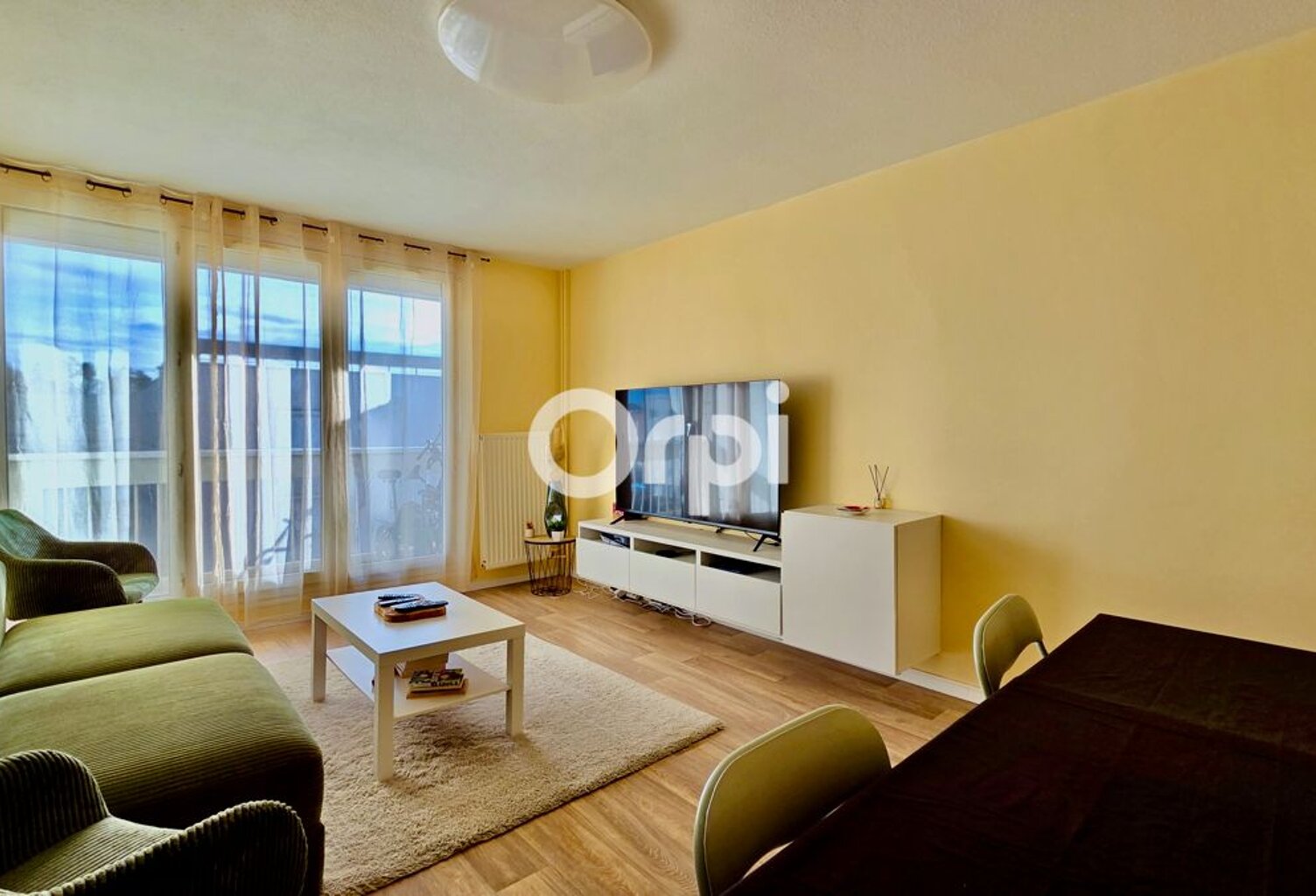 Appartement À Vendre — photo 1