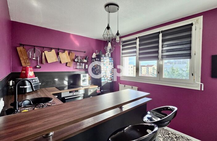 Appartement À Vendre — photo 2