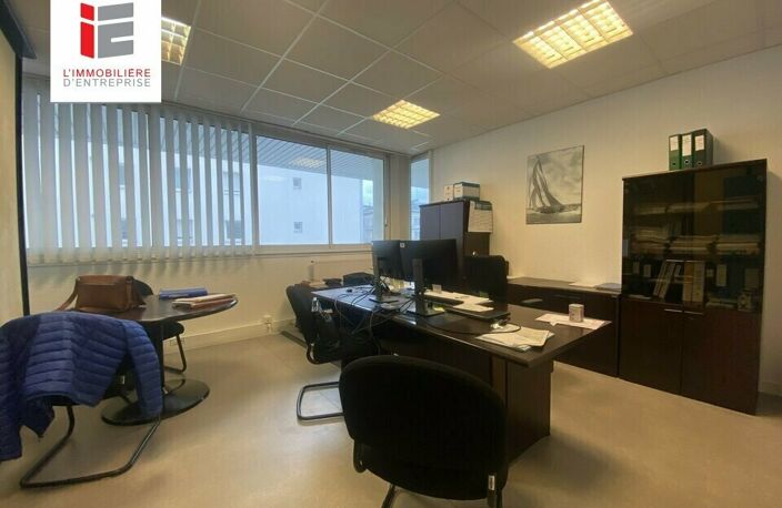 BUREAUX A VENDRE — photo 3